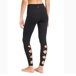 Black athleta leggings